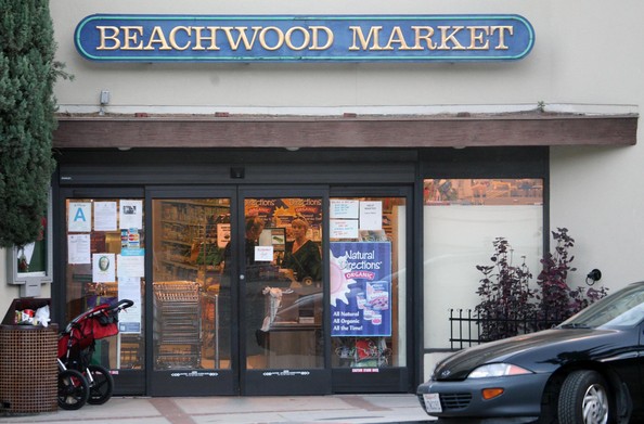 Anna+Friel+David+Thewlis+Out+Beachwood+Market+8ZMpUxhH-AOl