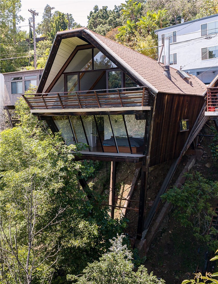 Legendary & Landmark Cahuenga Pass Boathouse Designed by Harry Gesner |  7147 Woodrow Wilson Dr. — Tatiana Tensen | The Eastside Agent | Los Angeles